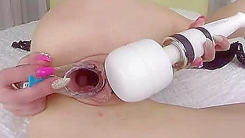 Sexy amateur coupl faith fucks in public