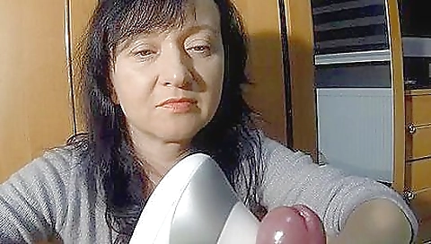 She's a littley & she questionso