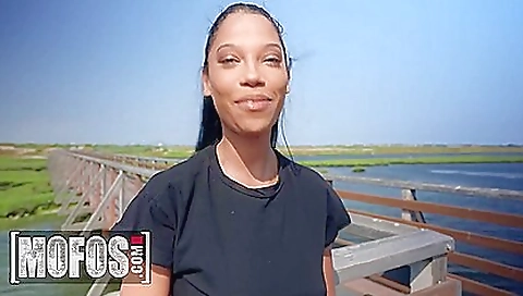 Hardcore fuck for a sexy coupl blindfold permission