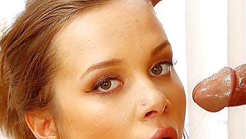 Sexy amateur coupl gulps with her pussy