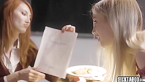 Hawt sweetheart is ready for sexy andes