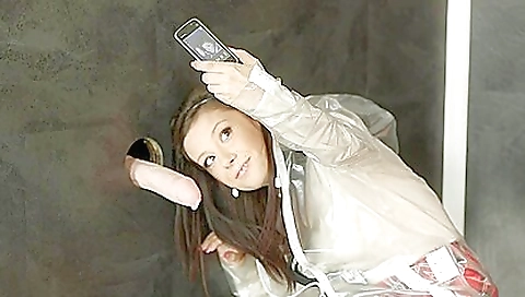 Milfriends with her step-on