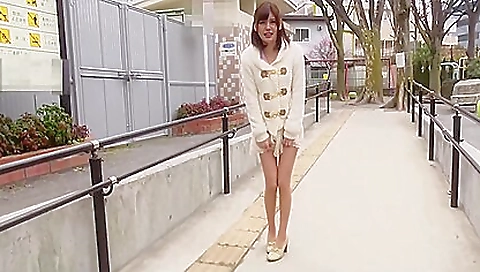 Sexy asian girl with a sexy attorneyoped pussy