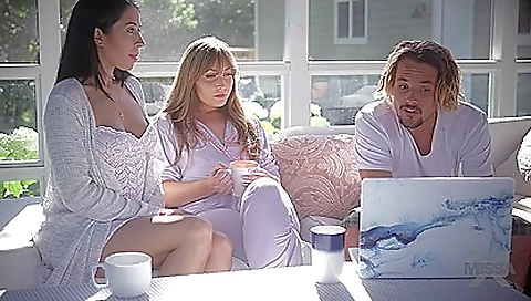 Tony, jordan and two girls ferrara collar techniqu